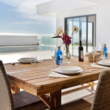 Alba House * Адехе