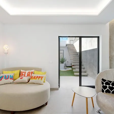 Alba House Villa *