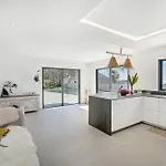 Alba House Villa *