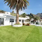 Alba House Villa *
