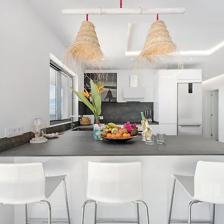 Willa Alba House *